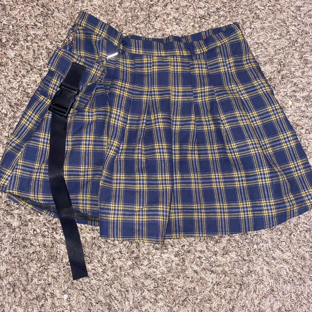 SHEIN Blue and Yellow A-line Mini Skirt